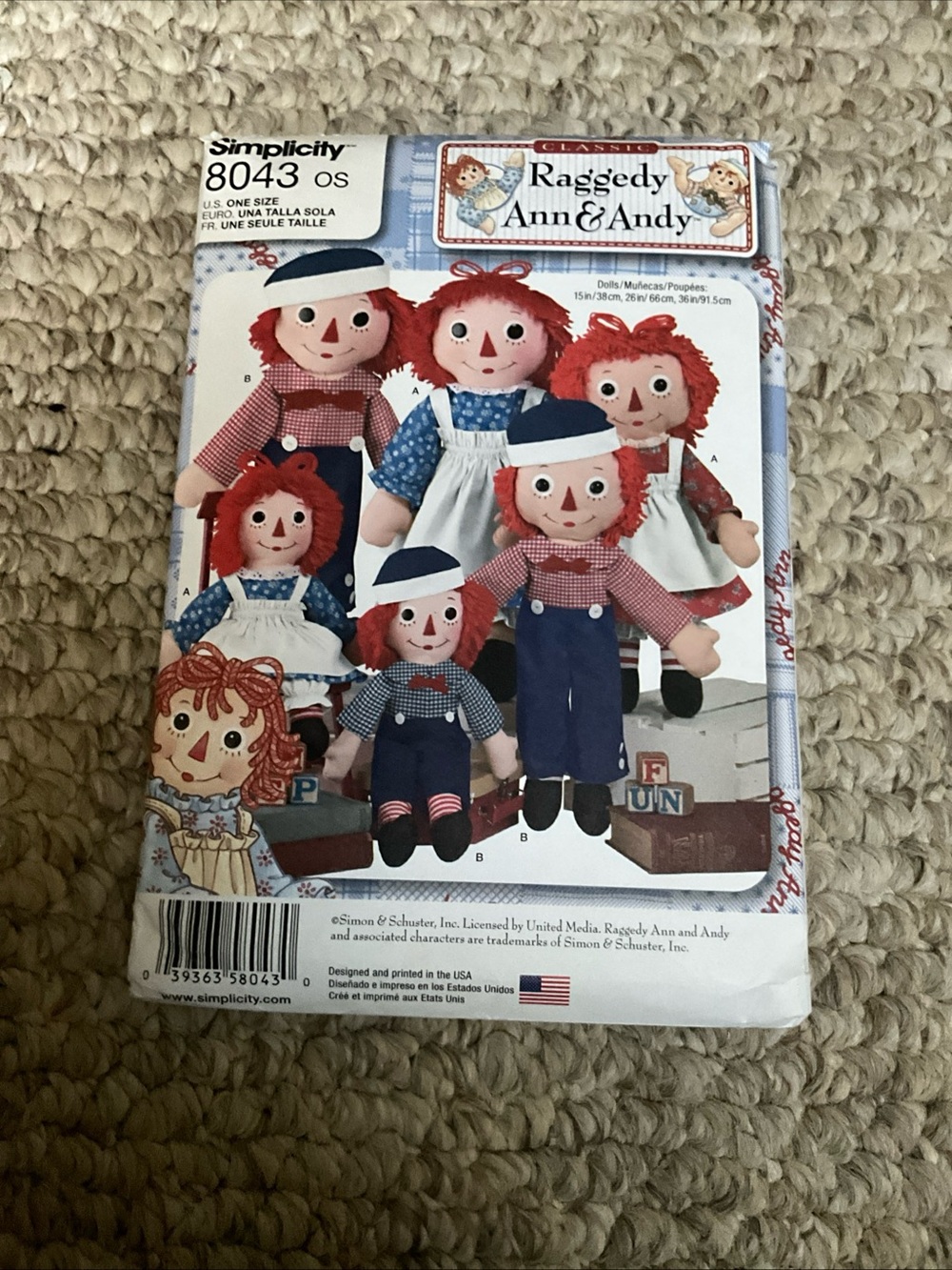 Simplicity 8043 OS Raggedy Ann & Andy Pattern uncut